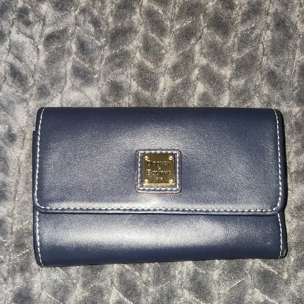 Dooney And Bourke Navy Blue Soft Smooth Leather Snap Card Holder Medium Wallet